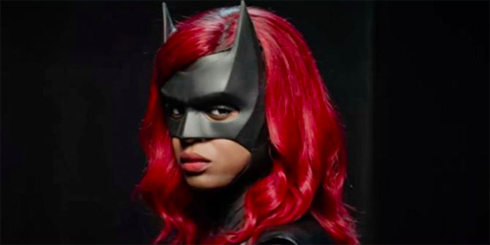 First Look! Javicia Leslie Pakai Zirah Batwoman